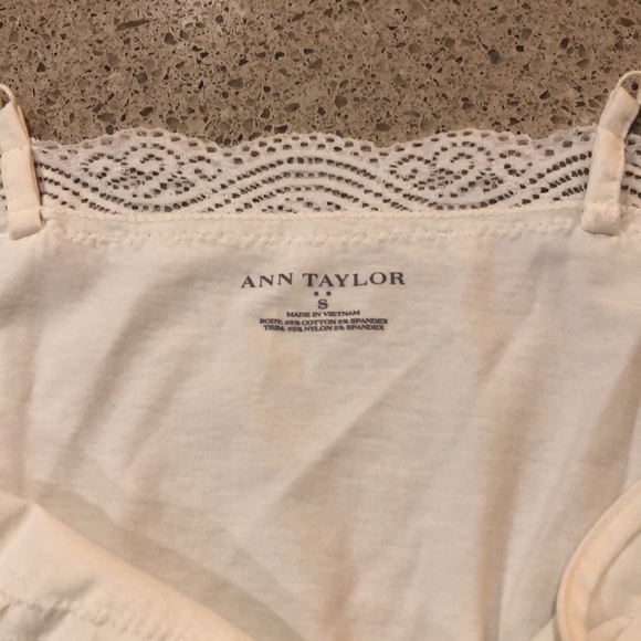 Ann Taylor Women’s Tank Top - Cream - Size Small - Picture 4 of 4